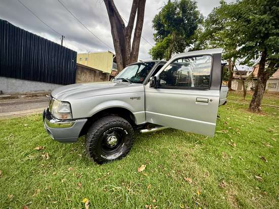 FORD-RANGER-2000