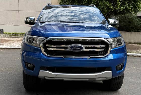 FORD RANGER 3.2 LIMITED 4X4 CD 20V DIESEL 4P AUTOMÁTICO