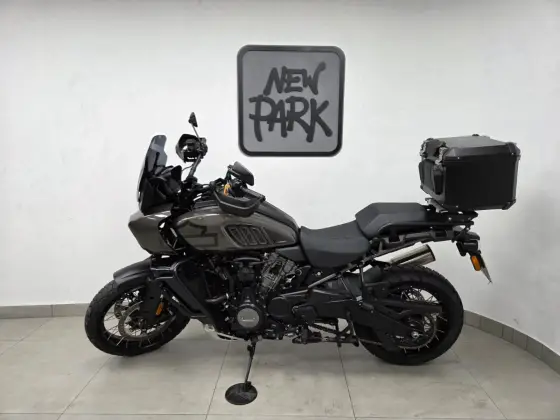HARLEY-DAVIDSON PAN AMERICA 1250 S 