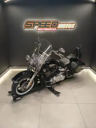 HARLEY-DAVIDSON-SOFTAIL HERITAGE CLASSIC 114-2022