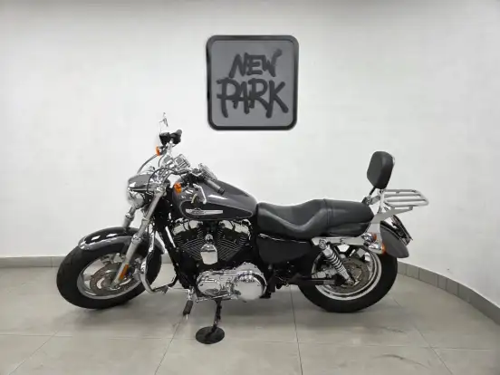 HARLEY-DAVIDSON-SPORTSTER 1200 XL CUSTOM-2014