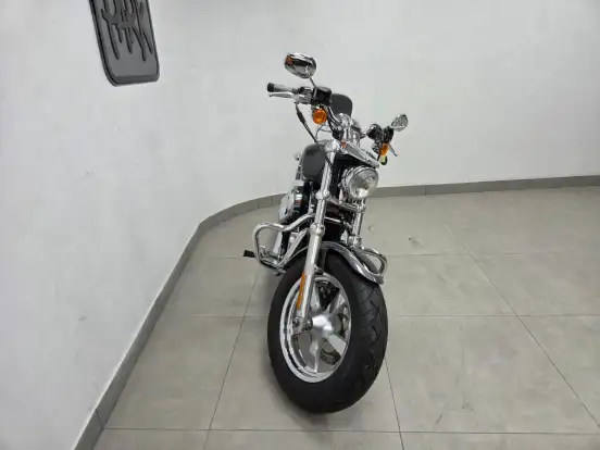 HARLEY-DAVIDSON-SPORTSTER 1200 XL CUSTOM-2014