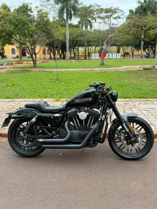 HARLEY-DAVIDSON SPORTSTER ROADSTER 