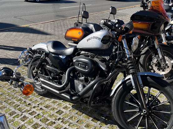 HARLEY-DAVIDSON-SPORTSTER XL 883N IRON HARLEY-DAVIDSON-SPORTSTER XL 883N IRON-2015