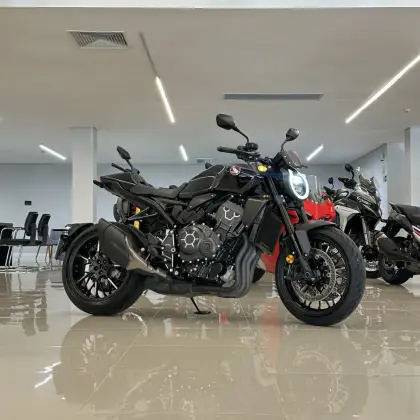 HONDA CB 1000R BLACK EDITION ABS HONDA CB 1000R BLACK EDITION ABS