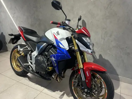 HONDA CB 1000R 
