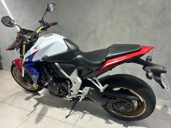 HONDA-CB 1000R HONDA-CB 1000R-2015