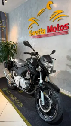 HONDA CB 300R 