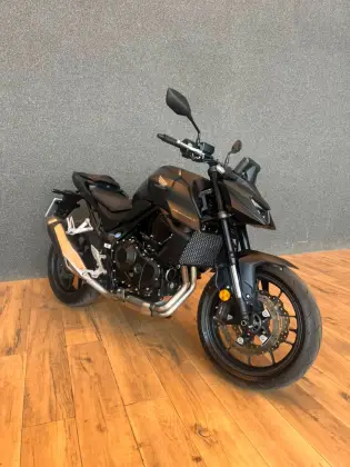 HONDA CB 750 HORNET HONDA CB 750 HORNET