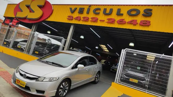 HONDA CIVIC 1.8 LXL SE 16V FLEX 4P AUTOMÁTICO HONDA CIVIC 1.8 LXL SE 16V FLEX 4P AUTOMÁTICO