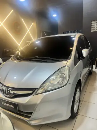 HONDA FIT 1.4 LX 16V FLEX 4P AUTOMÁTICO