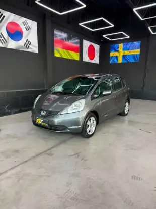 HONDA-FIT-2009