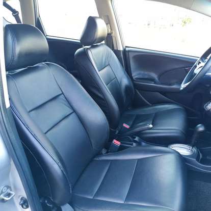 HONDA-FIT-2014