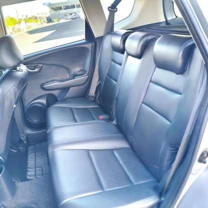 HONDA-FIT-2014