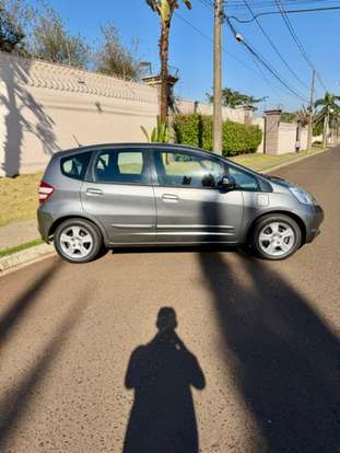 HONDA-FIT-2010
