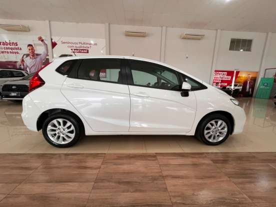 HONDA-FIT-2019