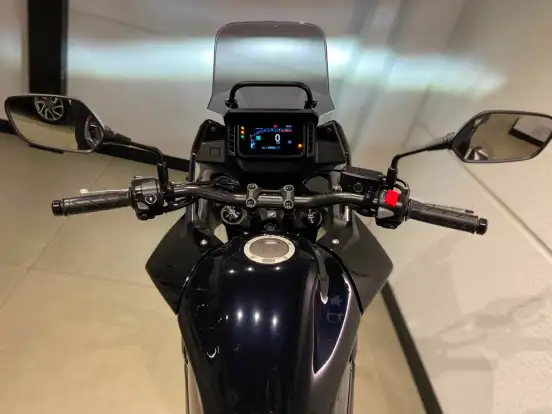 HONDA-NX 500 HONDA-NX 500-2025