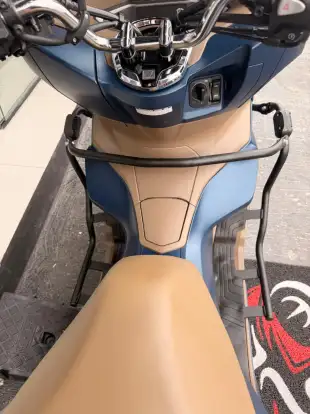 HONDA-PCX 160 DLX-2024
