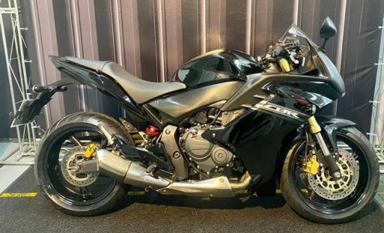 HONDA CBR 600F 