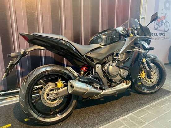 HONDA-CBR 600F HONDA-CBR 600F-2011