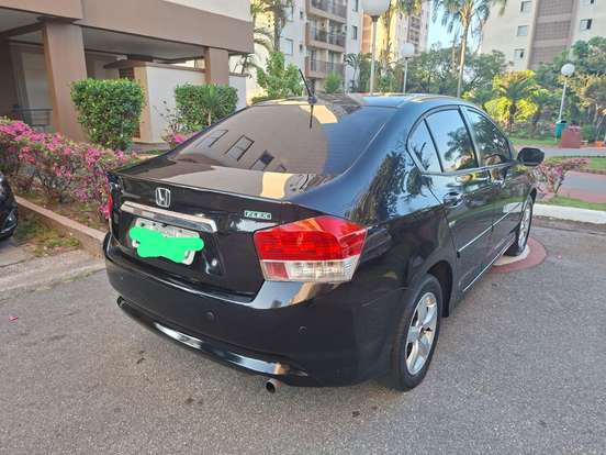 HONDA-CITY-2011