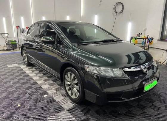 HONDA CIVIC 1.8 LXS 16V FLEX 4P AUTOMÁTICO