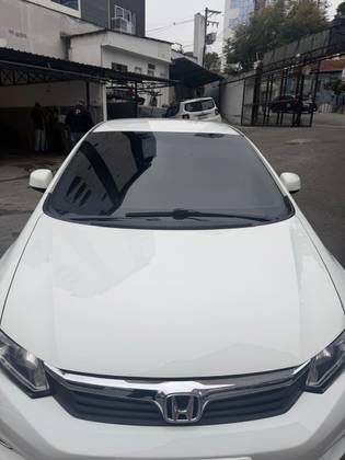 HONDA CIVIC 1.8 LXS 16V FLEX 4P AUTOMÁTICO