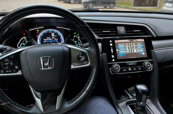 HONDA-CIVIC-2020