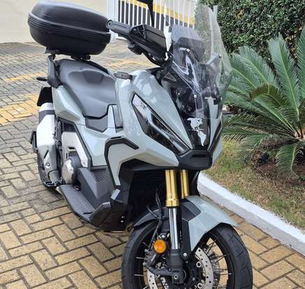 HONDA-X-ADV-2024