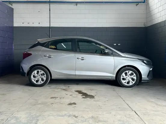 HYUNDAI-HB20-1.0 12V FLEX COMFORT PLUS MANUAL HYUNDAI-HB20-2025