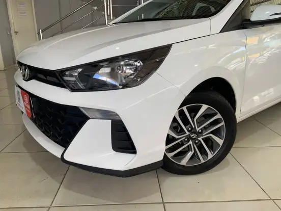 HYUNDAI-HB20-2024