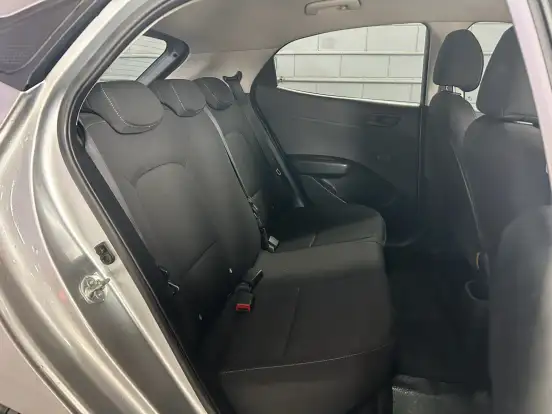 HYUNDAI-HB20-2025