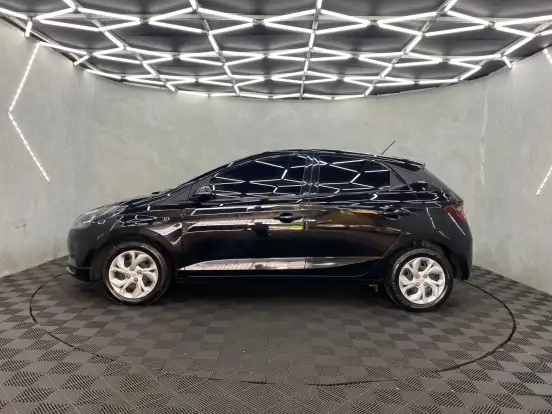 HYUNDAI-HB20-2022