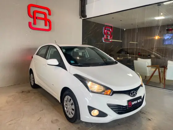 HYUNDAI HB20 1.0 COMFORT PLUS 12V FLEX 4P MANUAL