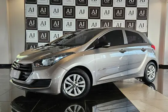 HYUNDAI HB20 1.0 COMFORT PLUS 12V FLEX 4P MANUAL