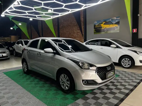 HYUNDAI HB20 1.0 UNIQUE 12V FLEX 4P MANUAL