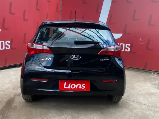 HYUNDAI-HB20-2013