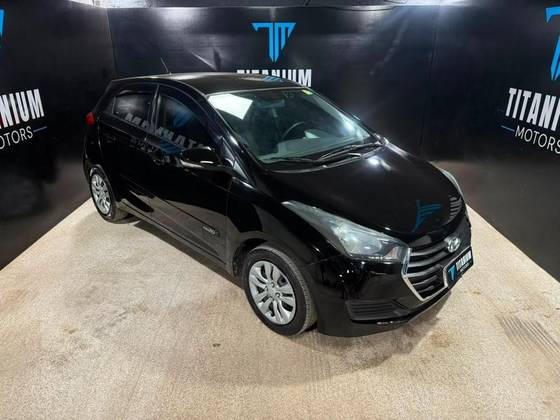 HYUNDAI HB20 1.0 COMFORT 12V FLEX 4P MANUAL