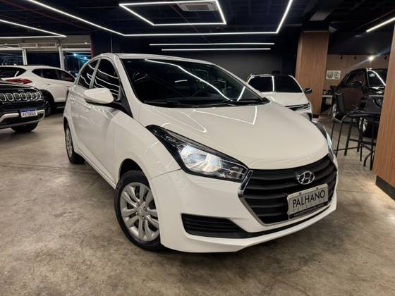 HYUNDAI HB20 1.0 COMFORT PLUS 12V FLEX 4P MANUAL