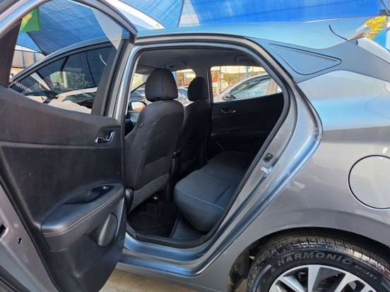 HYUNDAI-HB20-2022