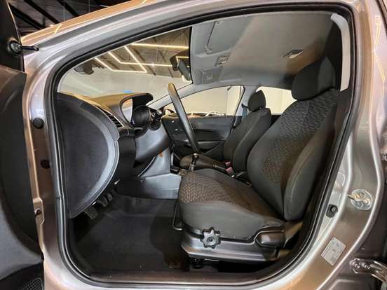 HYUNDAI-HB20-2018