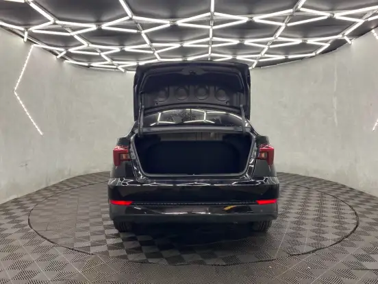 HYUNDAI-HB20S-2023