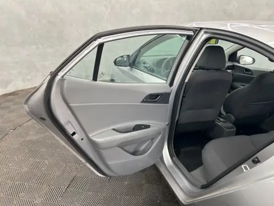 HYUNDAI-HB20S-1.0 12V FLEX COMFORT MANUAL HYUNDAI-HB20S-2024