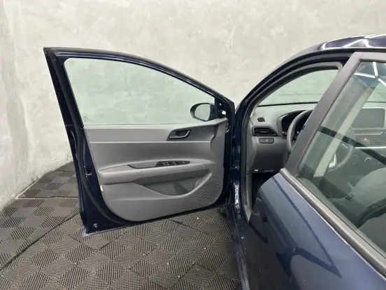 HYUNDAI-HB20S-2024