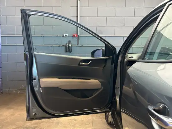 HYUNDAI-HB20S-2025