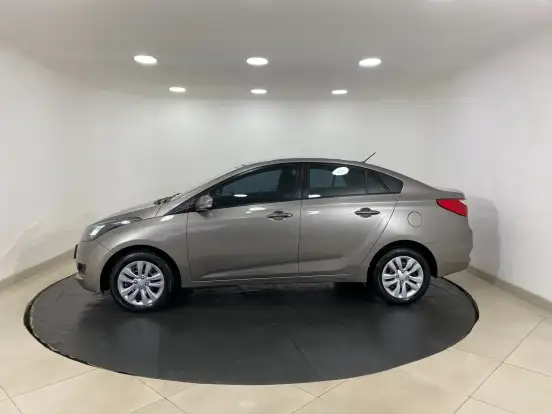 HYUNDAI-HB20S-2018