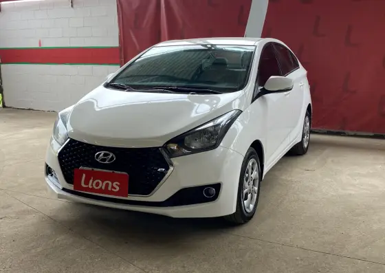 HYUNDAI HB20S 1.0 COMFORT PLUS 12V FLEX 4P MANUAL