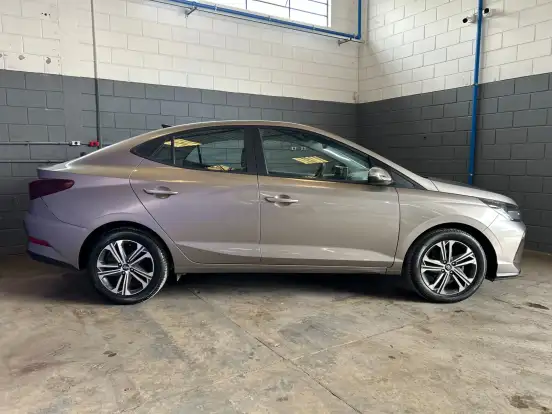 HYUNDAI-HB20S-1.0 TGDI FLEX COMFORT AUTOMÁTICO HYUNDAI-HB20S-2024