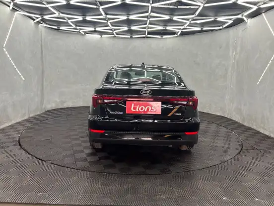 HYUNDAI-HB20S-2024