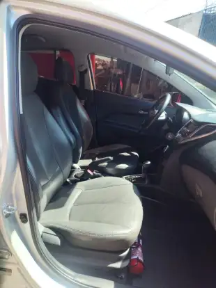 HYUNDAI-HB20S-2013